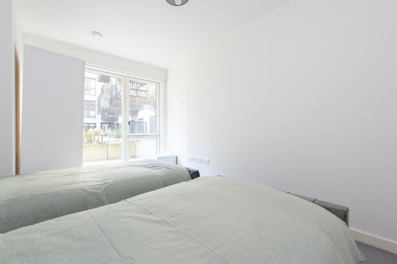 Stunning Luxury 2 Bedroom London Apartment Exterior photo